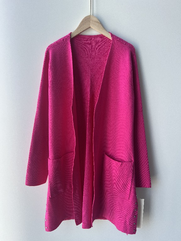 ¿Es buena la calidad de los cárdigans de lana de manga larga con osos de dibujos animados para niños? ¿Qué tejido de jersey de lana es mejor?